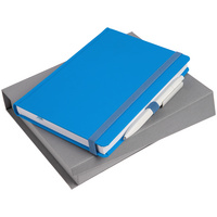 Голубой