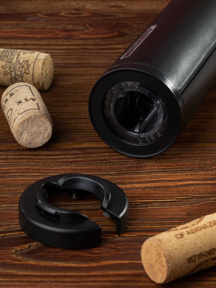 Электрический штопор с ножом для фольги Wine Crime, черный